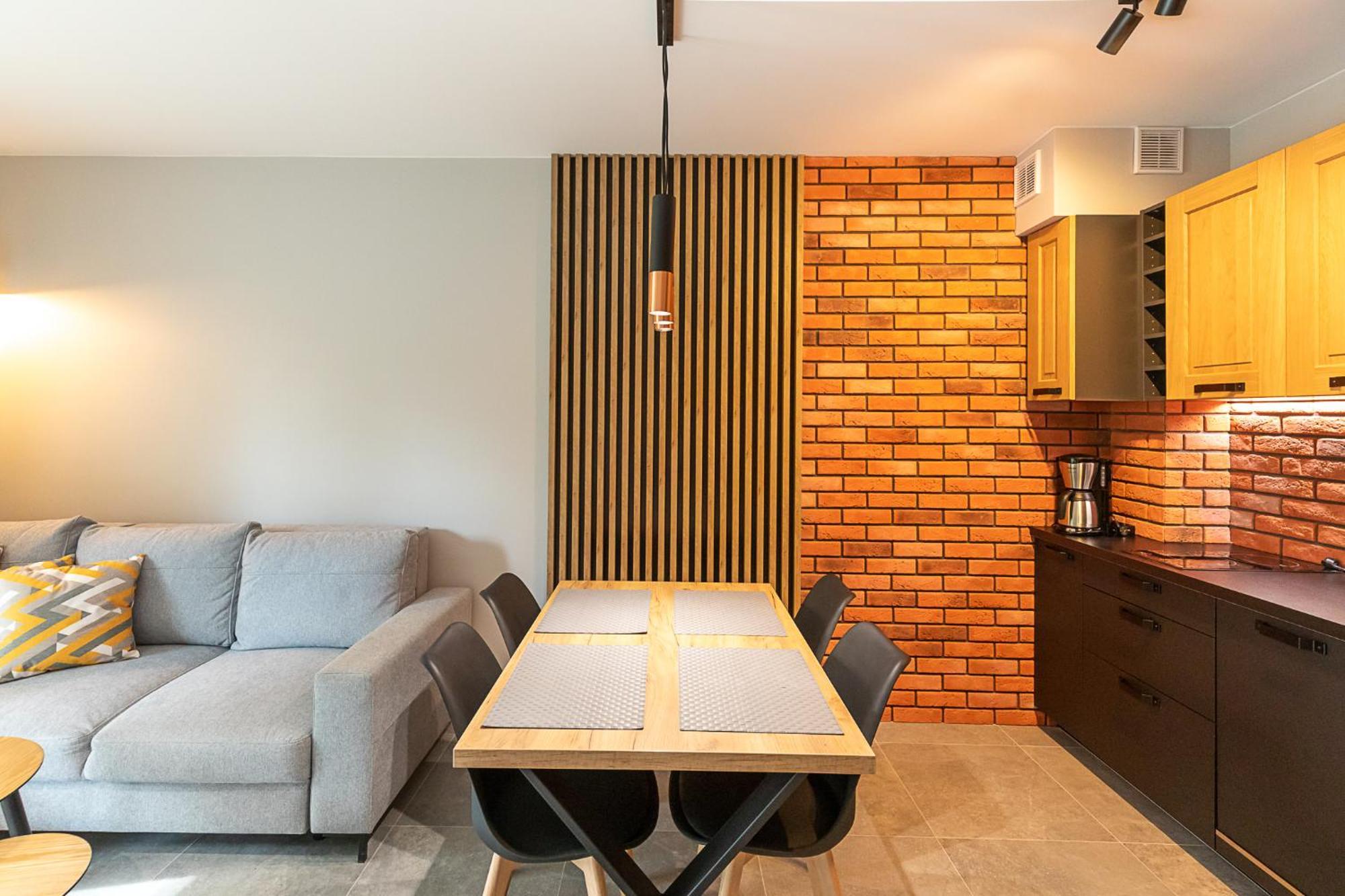 Rentplanet - Apartamenty Stone Hill 斯克拉斯卡波伦巴 外观 照片